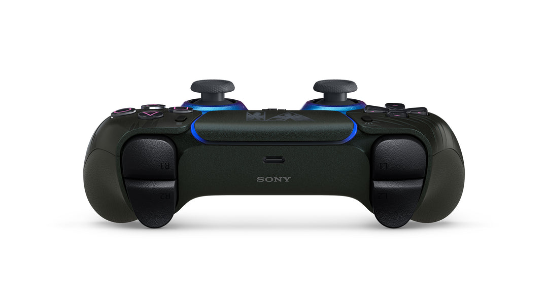 DualSense Grand Theft Auto VI Black Limited Edition, top edge with the light bar and USB-C port