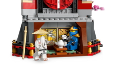 LEGO NINJAGO Ninja Character Display 15th Anniversary 71866, tearoom at the back of the monastery with the Wu minifigure