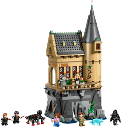 LEGO Harry Potter Hogwarts Castle: Hospital Wing 76463, built model with all 7 minifigures