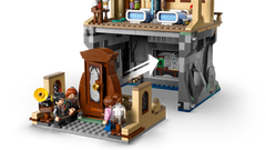 LEGO Harry Potter Hogwarts Castle: Hospital Wing 76463, removable Defense Against the Dark Arts classroom