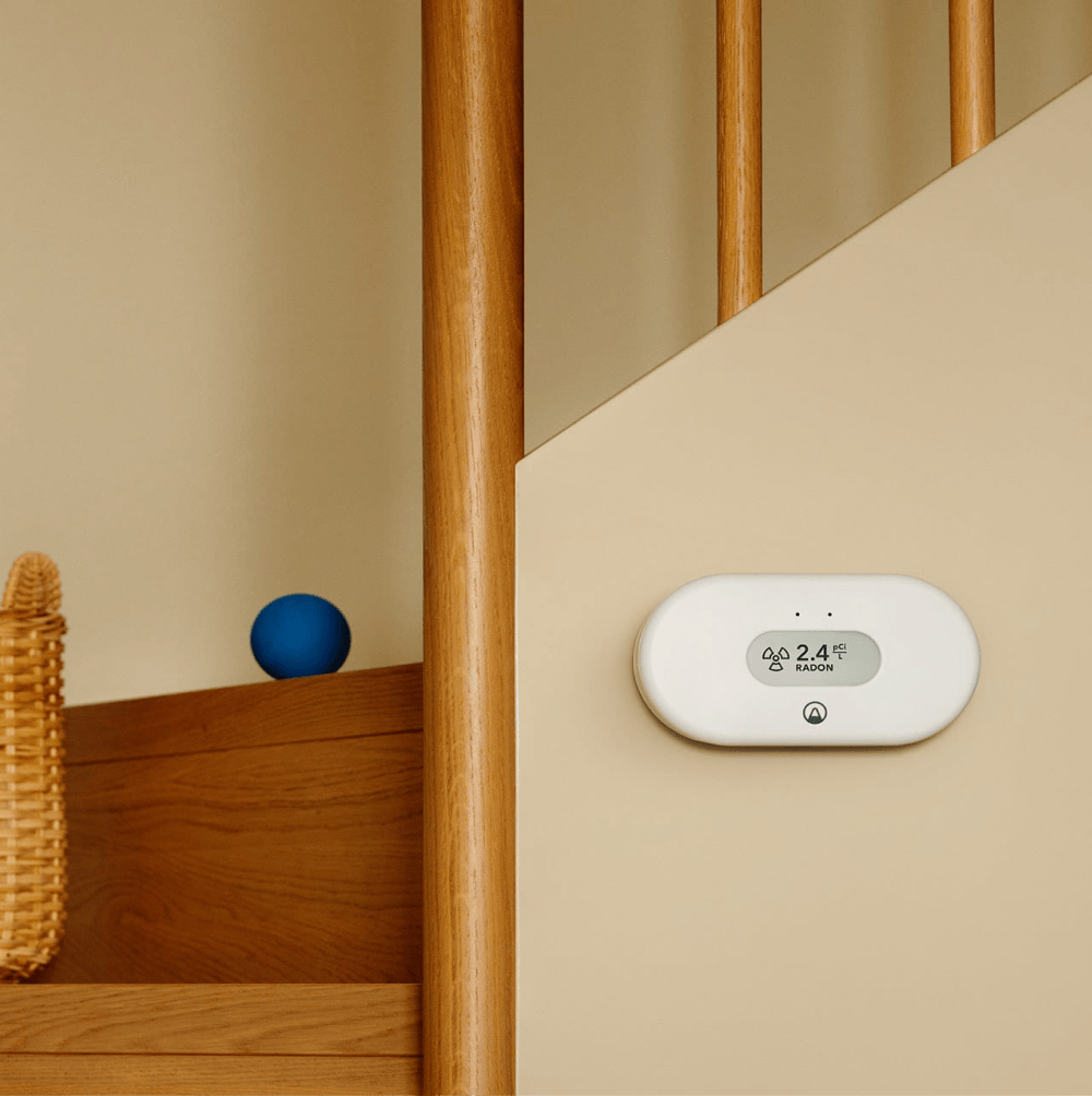 Airthings View Radon on a wall, eInk showing radon