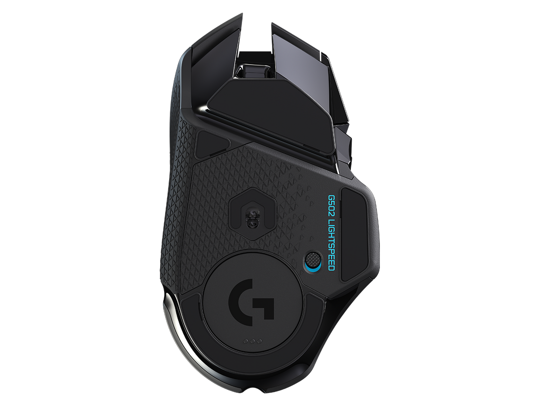 Logitech G502 LIGHTSPEED underside with the POWERPLAY cover and PTFE feet